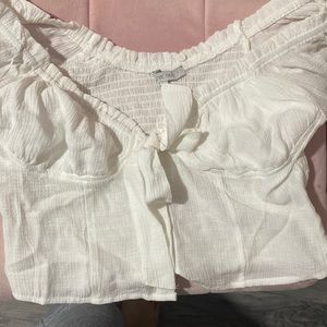 White short sleeve blouse